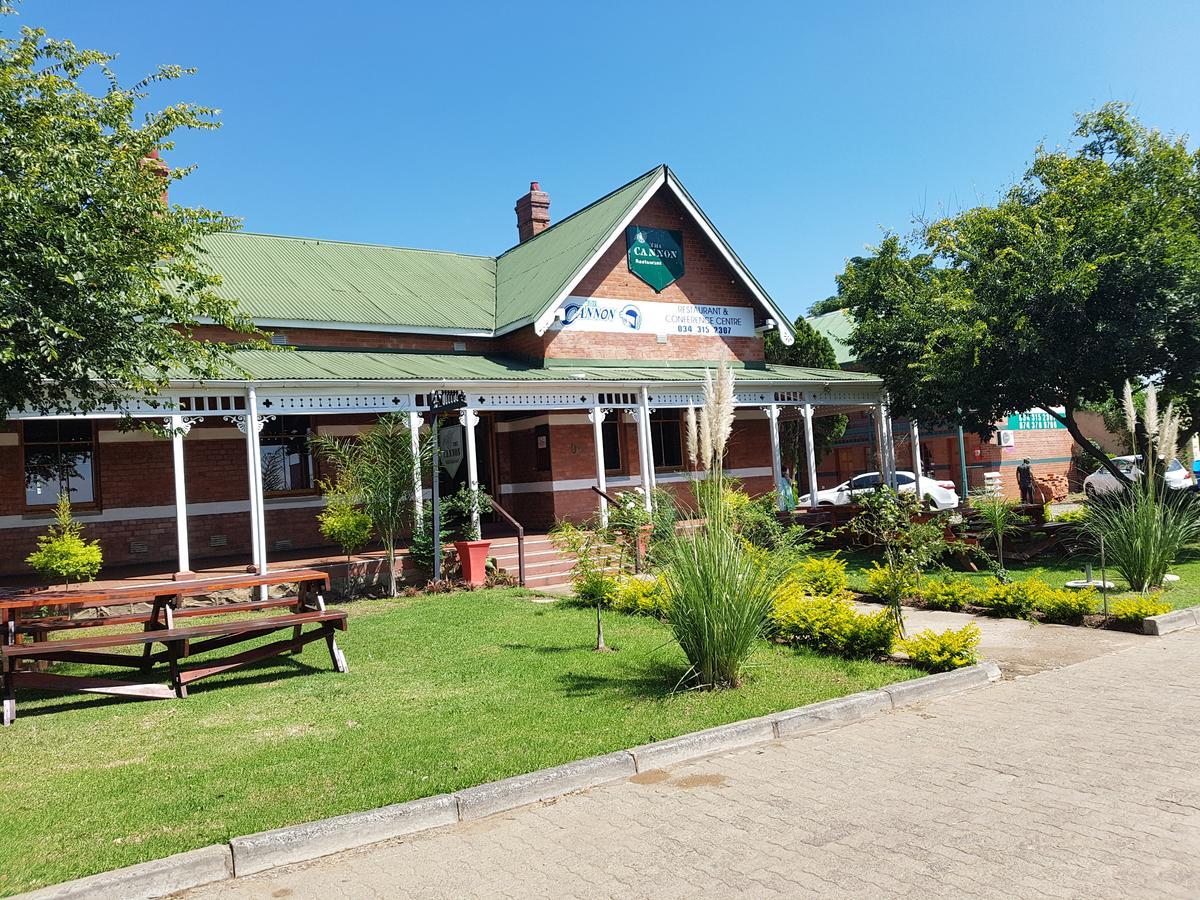 The Cannon Lodge Ньюкасл Екстер'єр фото